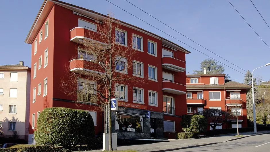 Façade d'immeuble locatif rénovée par G. Pucci SA